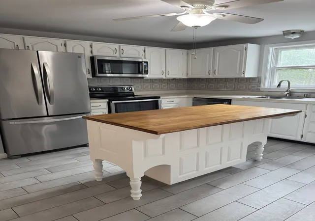 Photo 3 of Single family home for sale at 22 Admiral Rickover Rd, Plymouth, MA 02360 | MLS# 73574874 | Listing updated on 2026-09-18