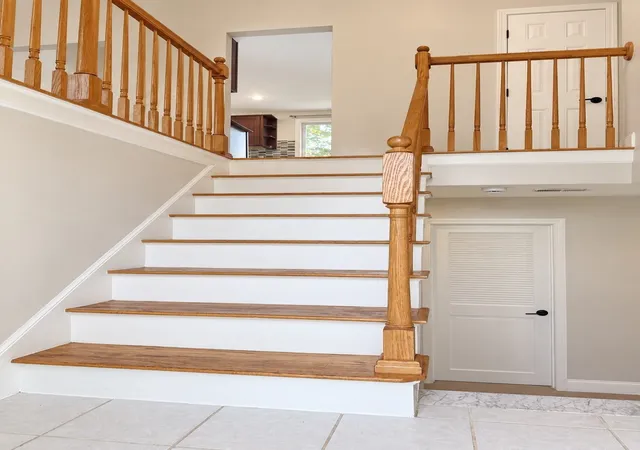Photo 3 of Sale Pending at 7 Vincent St, North Dartmouth, MA 02747 | MLS# 73578689 | Listing updated on 2026-10-14