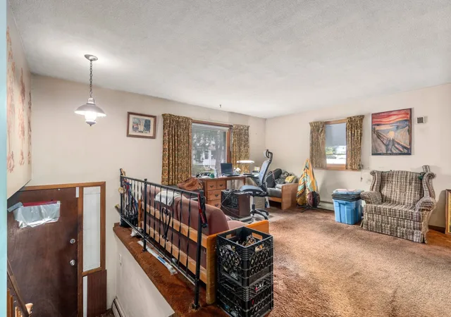 Photo 3 of Sale Pending at 10 Everett St, Maynard, MA 01754 | MLS# 73572863 | Listing updated on 2026-09-15