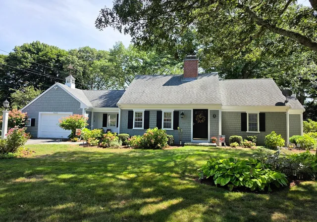 Photo 1 of Sale Pending at 17 Captain York Rd, South Yarmouth, MA 02664 | MLS# 73577066 | Listing updated on 2026-10-07