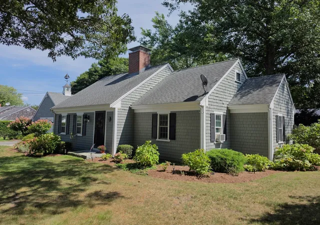 Photo 2 of Sale Pending at 17 Captain York Rd, South Yarmouth, MA 02664 | MLS# 73577066 | Listing updated on 2026-10-07