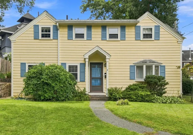 Photo 1 of Single family home for sale at 4 Littles Point Ln, Swampscott, MA 01907 | MLS# 73572860 | Listing updated on 2026-09-19