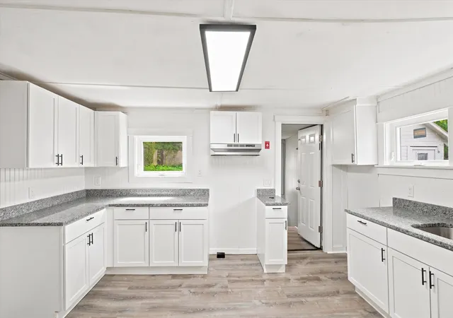 Photo 4 of Sale Pending at 209 South St, Athol, MA 01331 | MLS# 73571493 | Listing updated on 2026-10-07