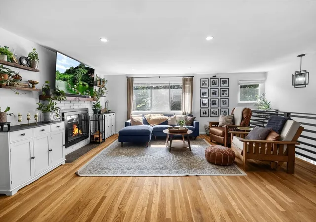 Photo 3 of Single family home for sale at 21 Mcadams Rd, Framingham, MA 01701 | MLS# 73571658 | Listing updated on 2026-09-15