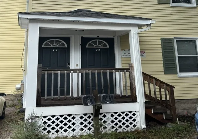 Listing Photo 2 - Condo for sale in building located at 13 Parker Ct, Attleboro, MA 02703