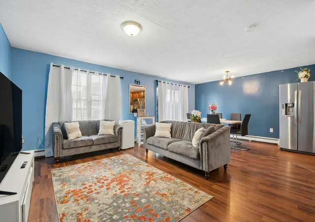 Listing Photo 4 - Condo for sale in building located at 20 Knox, Lawrence, MA 01841 - Unit #21