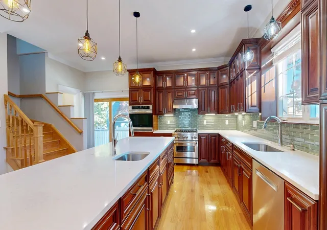 Photo 3 of Single family home for sale at 169 Sumner St, Quincy, MA 02169 | MLS# 73589049 | Listing updated on 2026-10-13