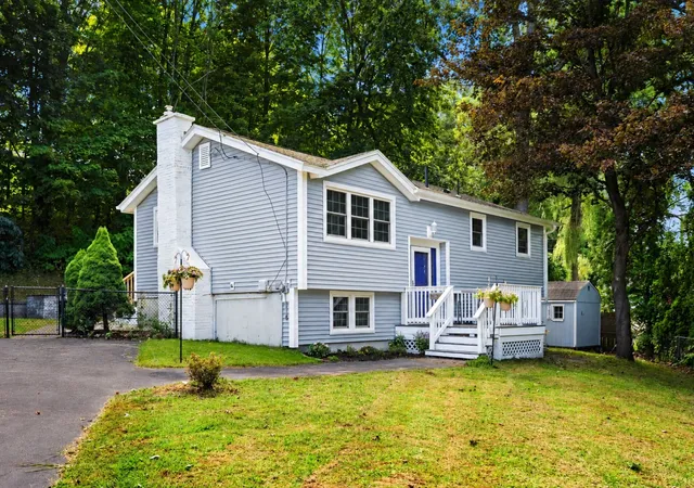 Single family home for sale at 15 Sharyn Cir, Lowell, MA 01852 | MLS# 73576048