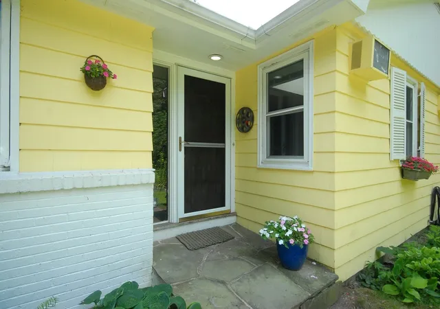 Photo 2 of Sale Pending at 36 Russell, Carlisle, MA 01741 | MLS# 73575766 | Listing updated on 2026-10-01