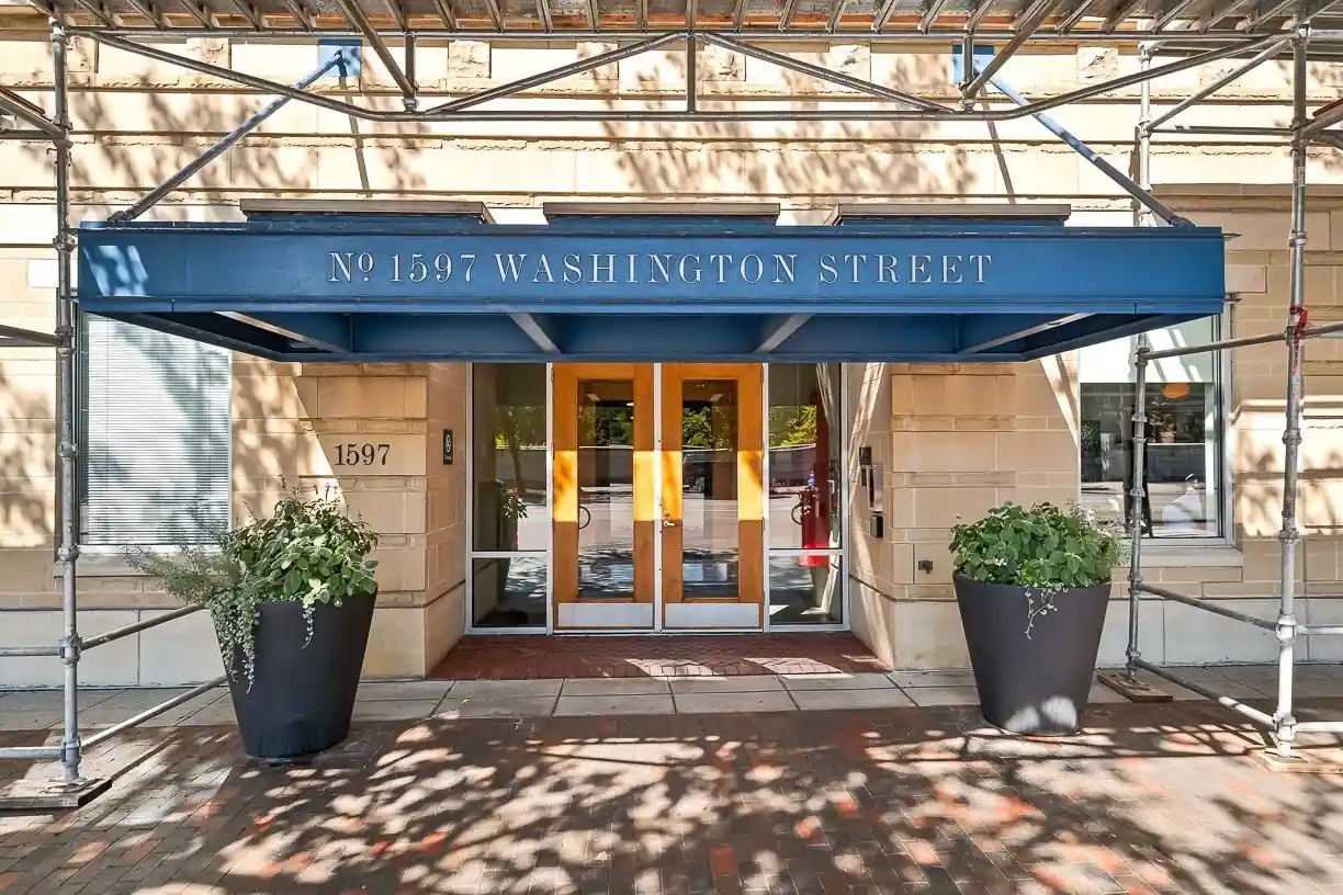 Listing Photo 2 - Condo for sale in 1597 Washington St Condo located at 1597 Washington St, Boston, MA 02118 - Unit #408