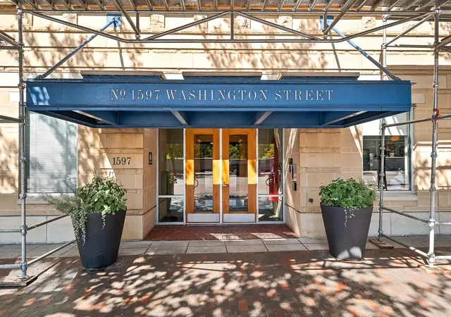 Listing Photo 2 - Condo for sale in 1597 Washington St Condo located at 1597 Washington St, Boston, MA 02118 - Unit #408