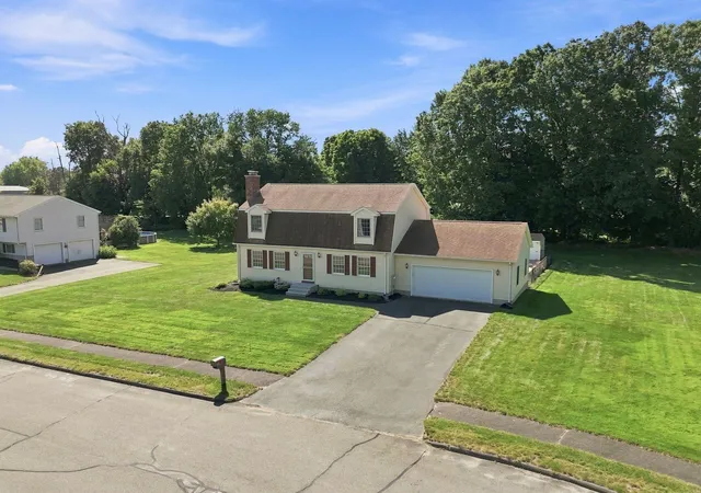 Photo 2 of Sale Pending at 89 Zachary Ln, Agawam, MA 01001 | MLS# 73572919 | Listing updated on 2026-09-16