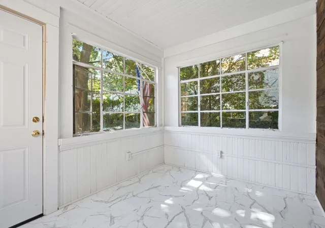Photo 4 of Sale Pending at 116 Green St, Woburn, MA 01801 | MLS# 73580817 | Listing updated on 2026-10-07