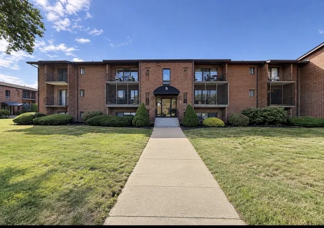 Photo 1 of Condo for sale at 221 Oak St #5-21, Brockton, MA 02301 | MLS# 73573538 | Listing updated on 2026-09-12