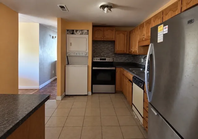 Photo 4 of Condo for sale at 221 Oak St #5-21, Brockton, MA 02301 | MLS# 73573538 | Listing updated on 2026-09-12
