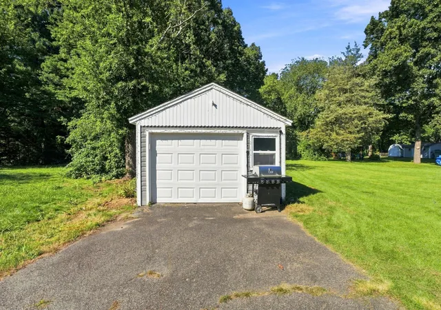 Photo 2 of Single family home for sale at 42 7 Mile River Dr, Attleboro, MA 02703 | MLS# 73574217 | Listing updated on 2026-10-06