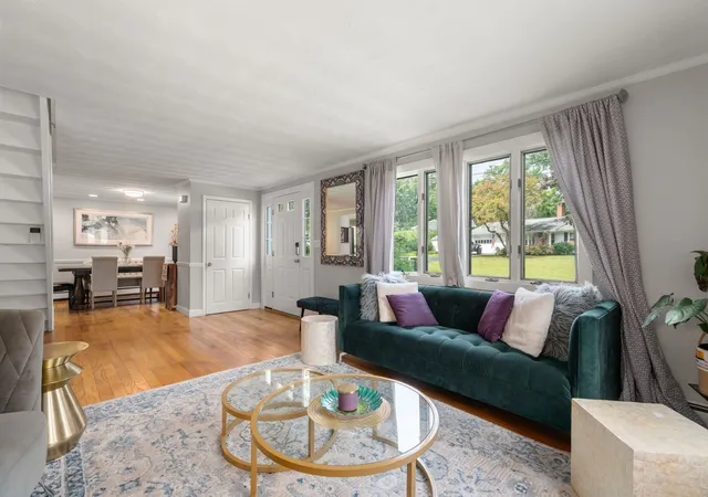 Photo 4 of Single family home for sale at 7 Lamphere Cir, Framingham, MA 01701 | MLS# 73575573 | Listing updated on 2026-09-14