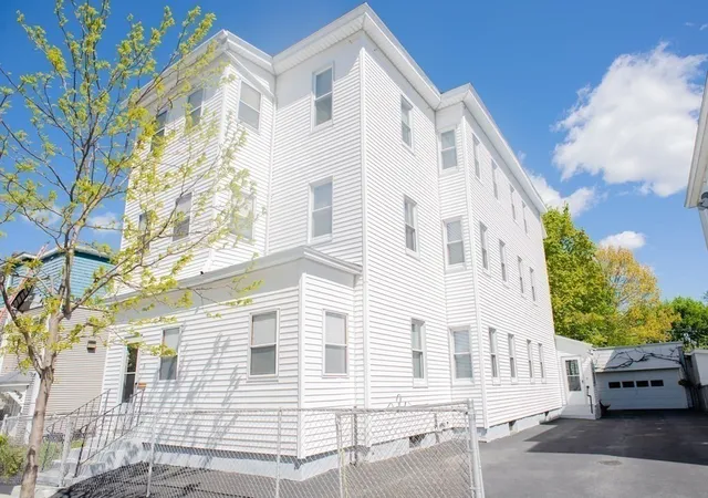 Photo 1 of Multi family home for sale at 3 Aetna St, Worcester, MA 01604 | MLS# 73571146 | Listing updated on 2026-09-06