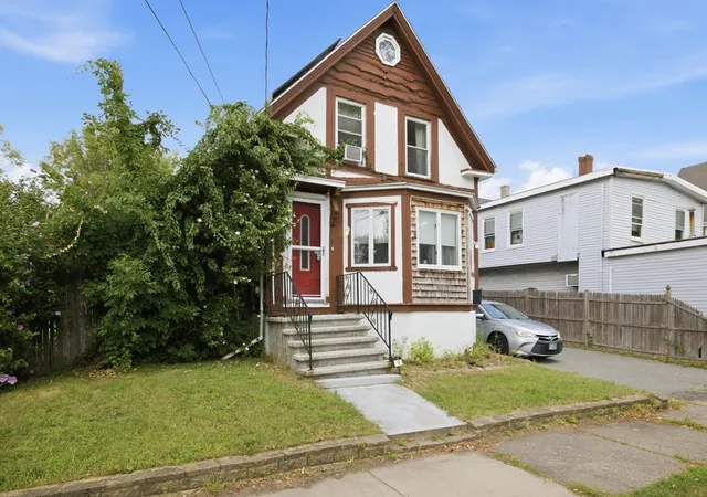 Photo 3 of Single family home for sale at 18 Melvin Ave, Lynn, MA 01902 | MLS# 73574072 | Listing updated on 2026-09-13