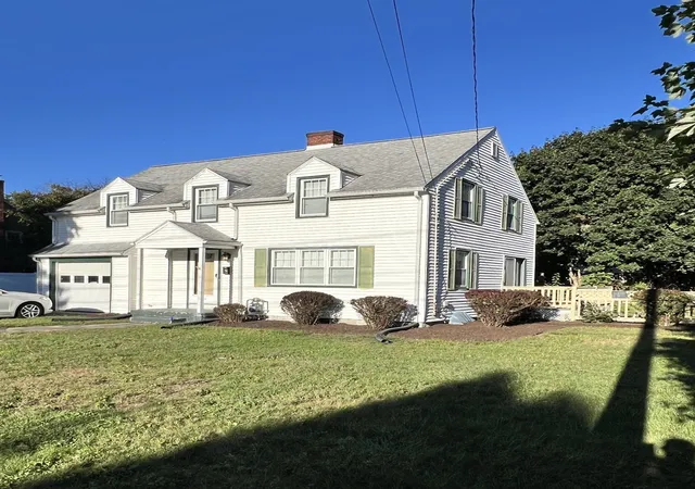 Photo 1 of Single family home for sale at 109 Pilgrim, Springfield, MA 01118 | MLS# 73579619 | Listing updated on 2026-10-25