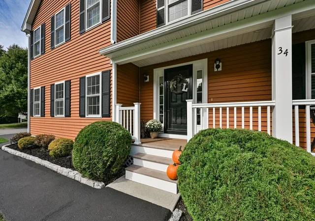 Photo 2 of Sale Pending at 34 Bufton Farm Rd, Clinton, MA 01510 | MLS# 73580665 | Listing updated on 2026-10-14