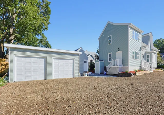 Listing Photo 4 - Condo for sale in building located at 9 Chester St, Taunton, MA 01923