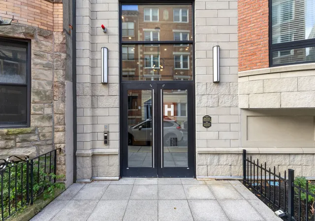 Listing Photo 3 - Condo for sale in The Henry Condominiums located at 50 Symphony Rd, Boston, MA 02115 - Unit #201