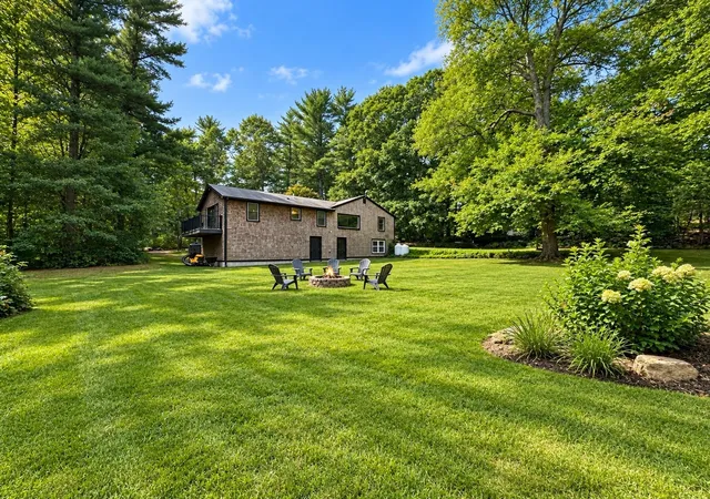 Photo 3 of Single family home for sale at 89 Ring Rd, Plympton, MA 02367 | MLS# 73574667 | Listing updated on 2026-09-23