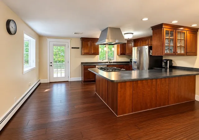 Photo 4 of Single family home for sale at 89 Ring Rd, Plympton, MA 02367 | MLS# 73574667 | Listing updated on 2026-09-23