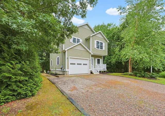 Photo 2 of Single family home for sale at 109 Bear Hl Rd, Cumberland, RI 02864 | MLS# 73584513 | Listing updated on 2026-10-04