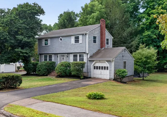 Photo 2 of Single family home for sale at 5 Robert Sproul Rd, Medfield, MA 02052 | MLS# 73575607 | Listing updated on 2026-09-14