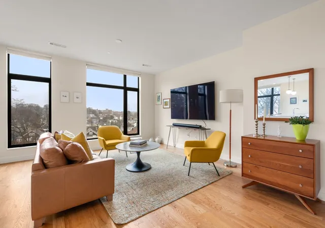 Photo 4 of Condo for sale at 191 Washington St #518, Brighton, MA 02135 | MLS# 73575301 | Listing updated on 2026-09-14