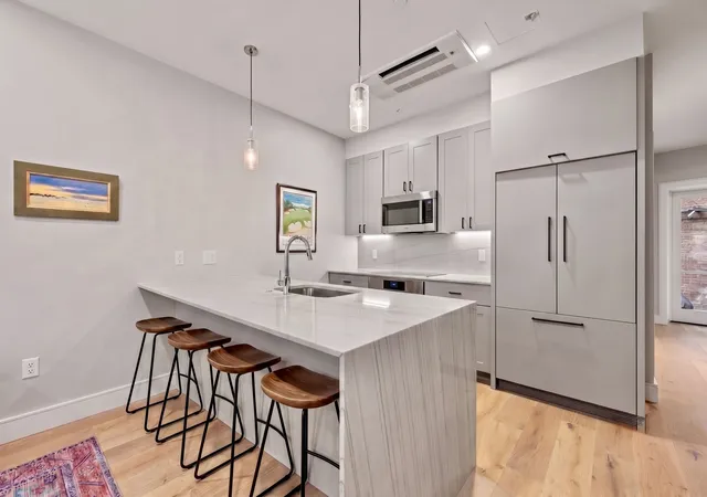 Photo 3 of Condo for sale at 471 Hanover St #2, Boston, MA 02113 | MLS# 73572840 | Listing updated on 2026-09-12