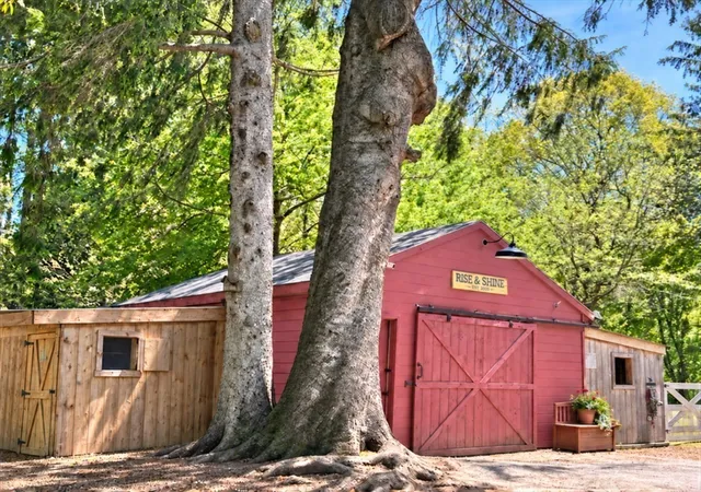 Photo 3 of Single family home for sale at 5 Putnam Hl Rd, Sutton, MA 01590 | MLS# 73576544 | Listing updated on 2026-10-03