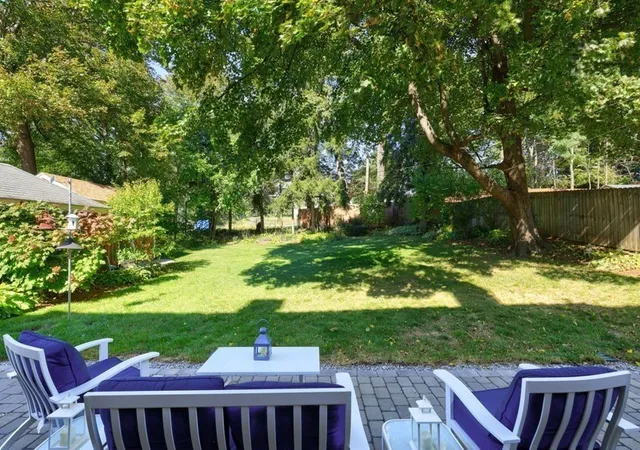 Photo 3 of Single family home for sale at 15 Davidson Rd, Worcester, MA 01605 | MLS# 73588759 | Listing updated on 2026-10-16