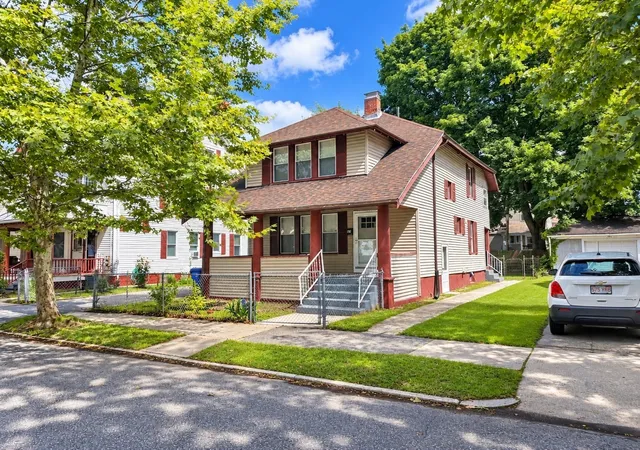 Photo 1 of Single family home for sale at 65 Rochelle St, Springfield, MA 01109 | MLS# 73572996 | Listing updated on 2026-10-05