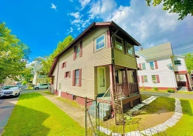 Photo 4 of Single family home for sale at 65 Rochelle St, Springfield, MA 01109 | MLS# 73572996 | Listing updated on 2026-10-05