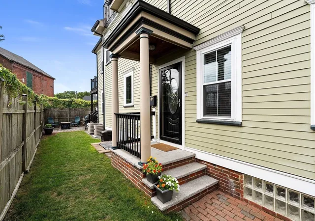 Photo 4 of Condo for sale at 6-8 Water St #6, Dorchester, MA 02122 | MLS# 73573032 | Listing updated on 2026-09-19