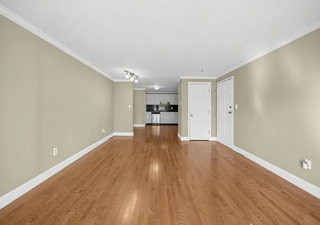 Listing Photo 4 - Condo for sale in building located at 144 Hart St, Taunton, MA 02780 - Unit #2