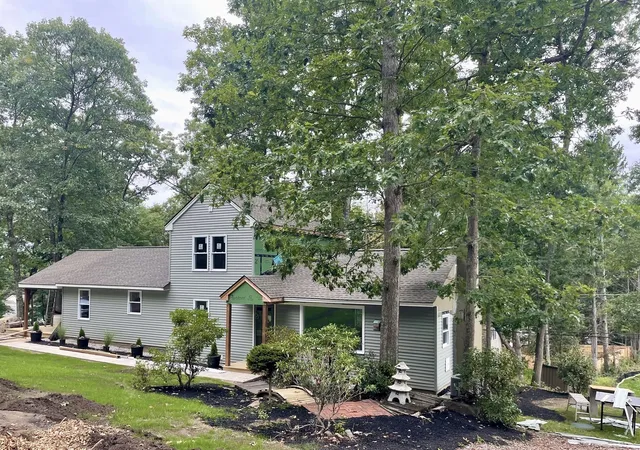 Single family home for sale at 39 Sewall St, Boylston, MA 01505 | MLS# 73580502