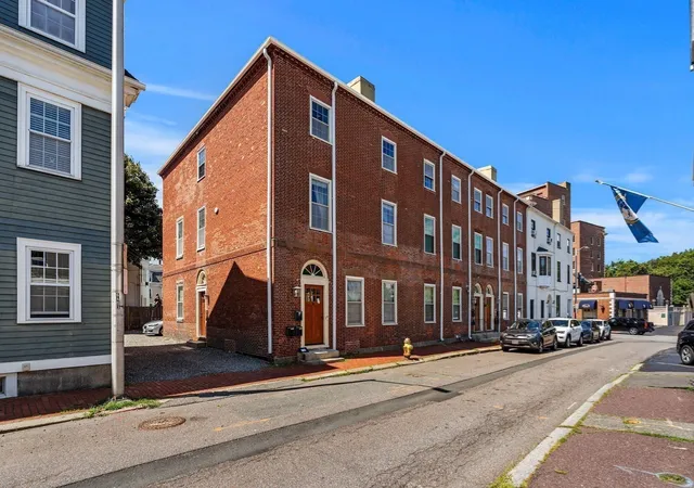 Photo 1 of Condo for sale at 10 Union St #3, Salem, MA 01970 | MLS# 73572240 | Listing updated on 2026-09-21