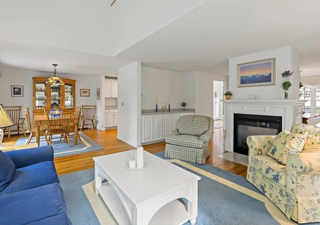 Photo 4 of Single family home for sale at 82 Falling Leaf Ln, Osterville, MA 02655 | MLS# 73572743 | Listing updated on 2026-09-12