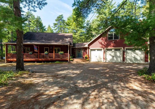Photo 1 of Single family home for sale at 108 Remick Dr, Chocorua, NH 03817 | MLS# 73583350 | Listing updated on 2026-10-02