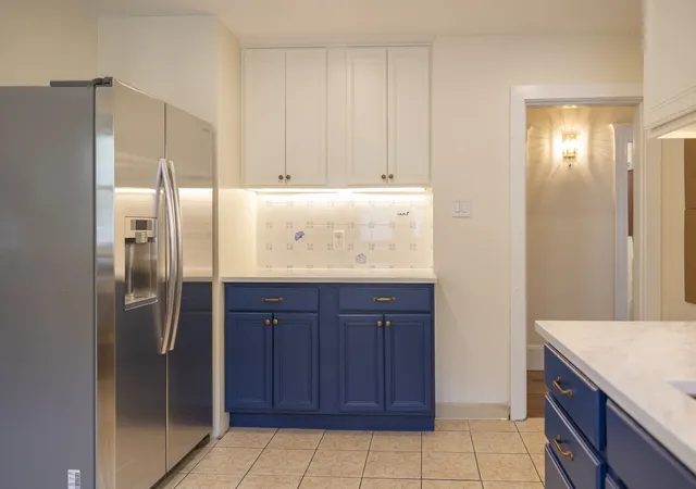 Photo 4 of Condo for sale at 581 South St #2, Roslindale, MA 02131 | MLS# 73570393 | Listing updated on 2026-09-05