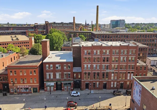 Photo 2 of Condo for sale at 172 Middle St #501, Lowell, MA 01852 | MLS# 73575722 | Listing updated on 2026-09-14