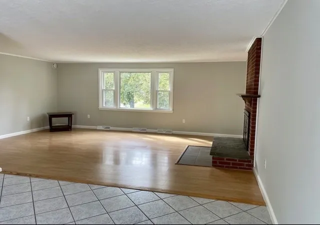 Photo 4 of House for sale at 4 - 6 Willis St, Framingham, MA 01702 | MLS# 73574278 | Listing updated on 2026-09-23