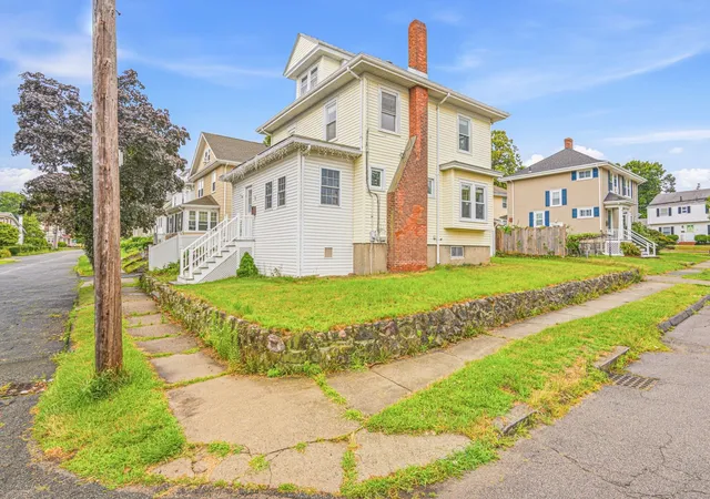 Photo 3 of Single family home for sale at 3 Florence, Quincy, MA 02170 | MLS# 73573789 | Listing updated on 2026-09-13