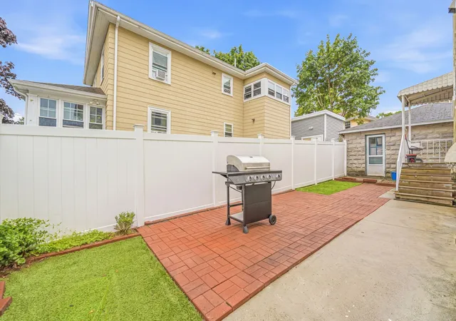 Photo 4 of Single family home for sale at 3 Florence, Quincy, MA 02170 | MLS# 73573789 | Listing updated on 2026-09-13