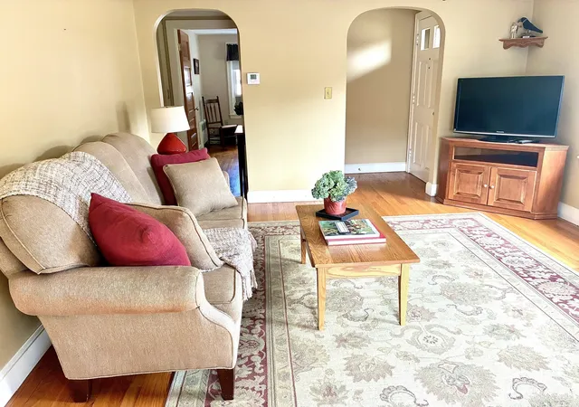 Photo 3 of Sale Pending at 901 Homestead Ave, Holyoke, MA 01040 | MLS# 73578177 | Listing updated on 2026-10-28