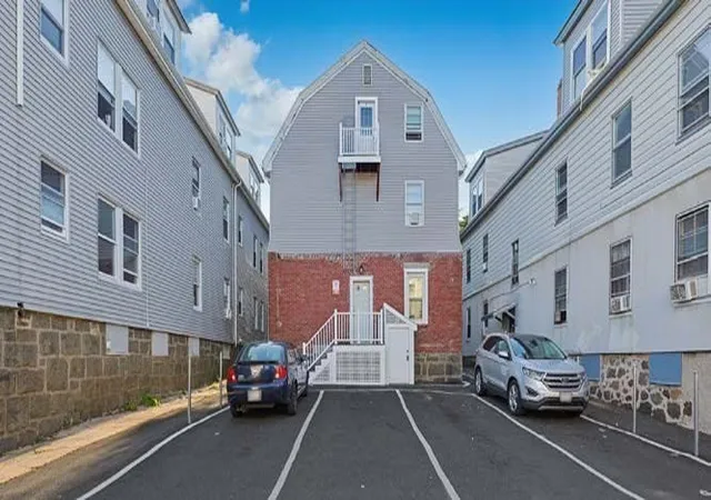 Photo 3 of Sale Pending at 39 Salem St, Salem, MA 01970 | MLS# 73581012 | Listing updated on 2026-10-07